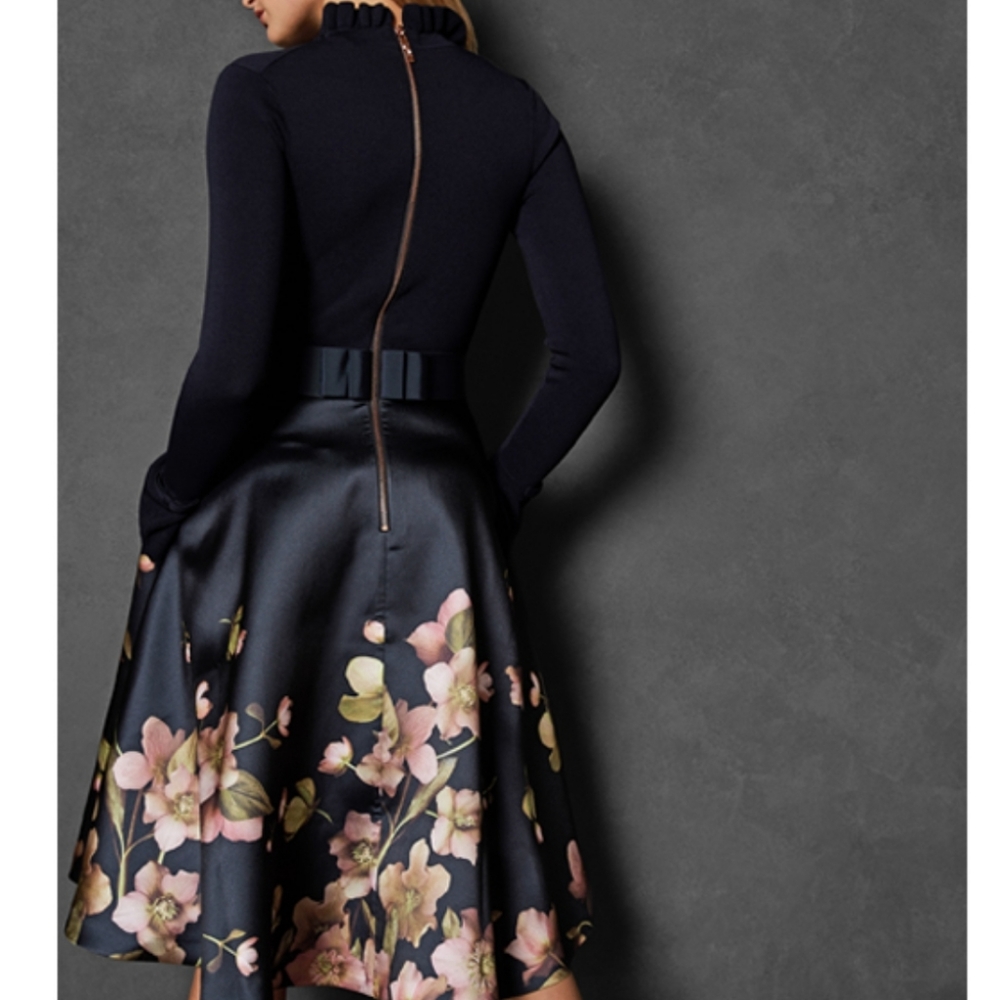 🍒NWT🍒 TED BAKER NAVY FIT & FLARE DRESS - Picture 5 of 14